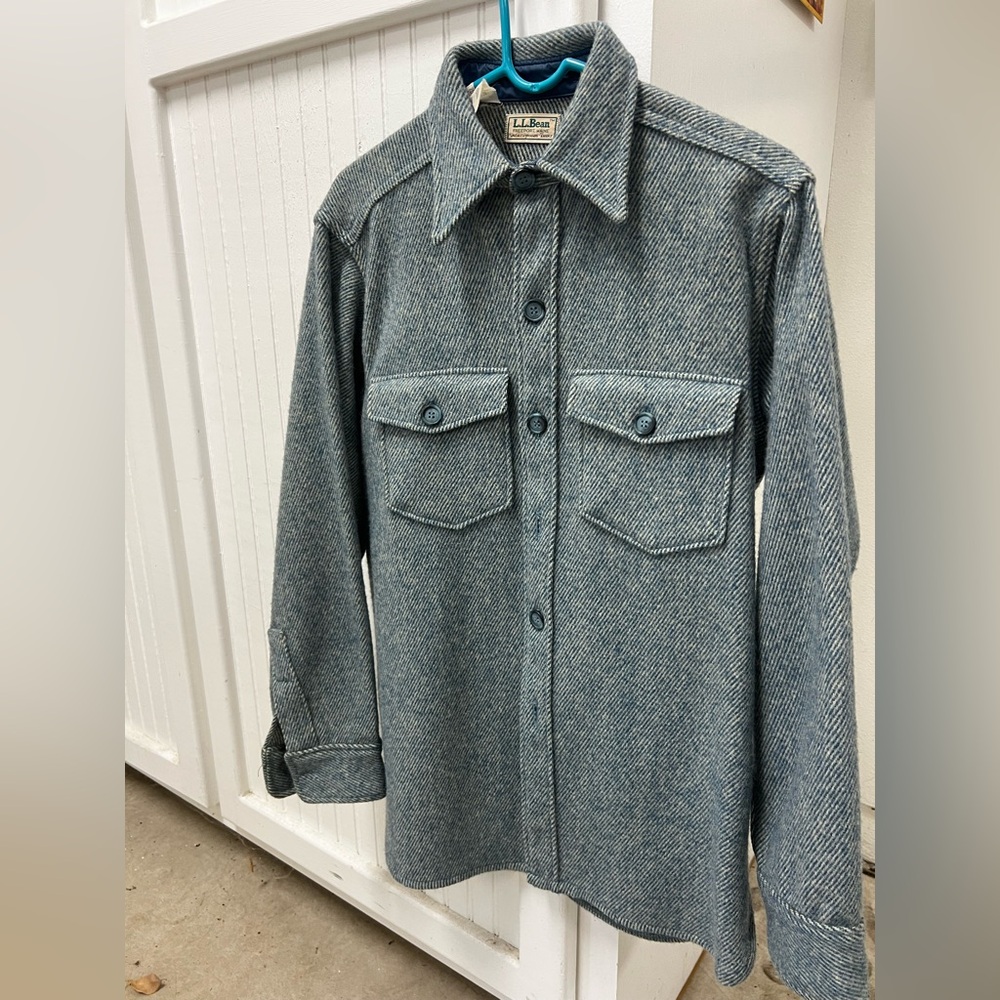 Vintage Men’s Medium Blue Wool Button Down Shirt - Picture 2 of 11